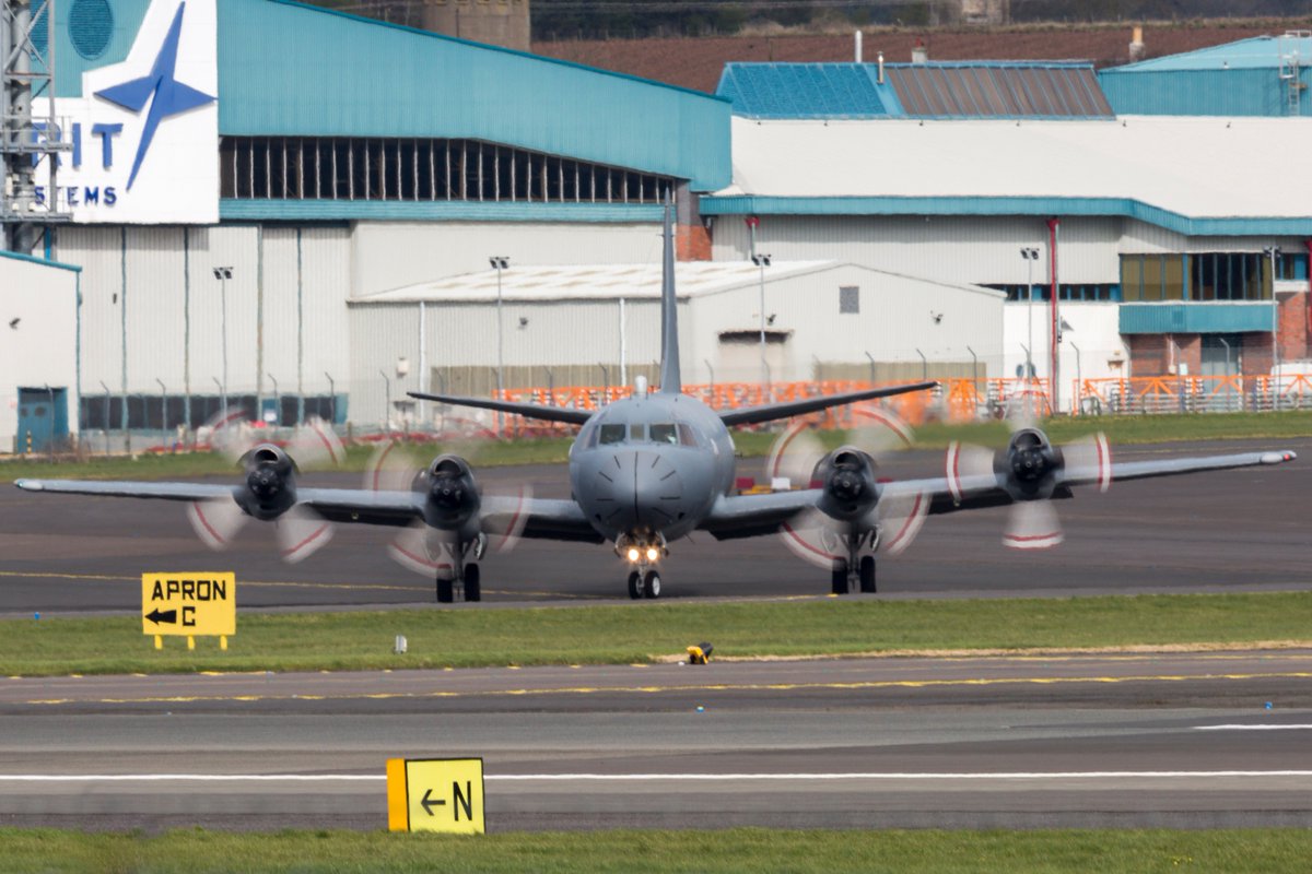 ScotEx79's tweet photo. RCAF CP-140 Aurora heading back to base at Greenwood, Nova Scotia from Prestwick Airport on 05-04-19 #JointWarrior @RCAF_ARC #AvGeek https://t.co/s9X1RYH2fs
