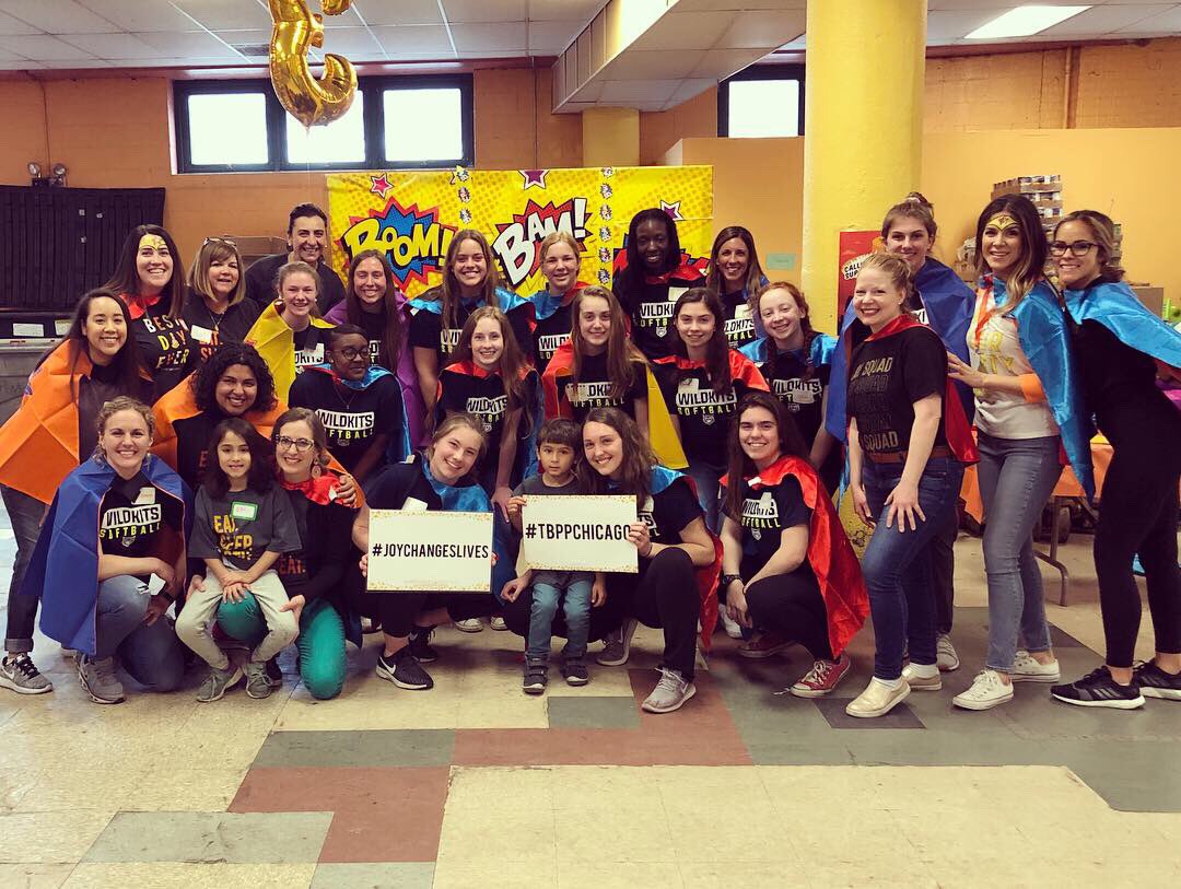 WildkitSoftball's tweet photo. an amazing afternoon spreading Joy at @thebirthdaypartyproject !!! Our varsity Wildkit SUPERHEROS got to help celebrate some amazing kiddos and help throw one of the most fun birthday parties to date!! we had a BLAST!! #joychangeslives #tbpp #tbppchicago #thebirthdaypartyproject https://t.co/3VpTrQbP0O