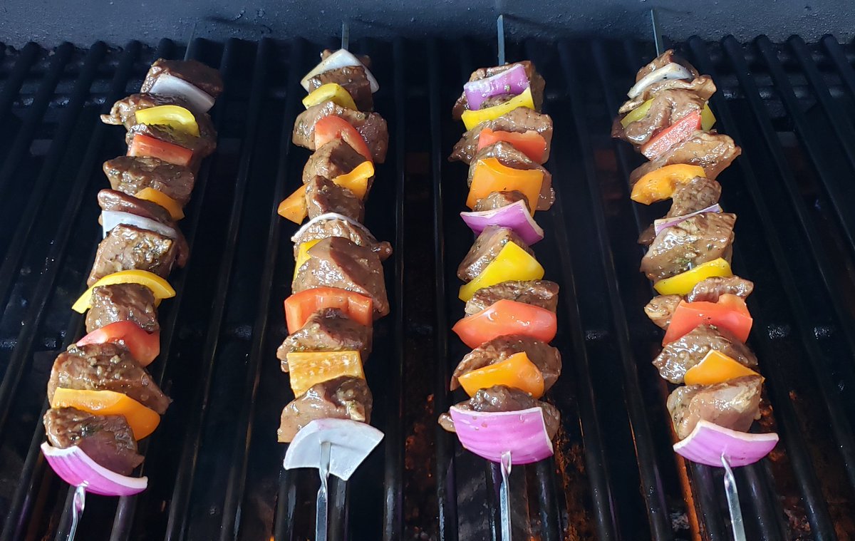 SteveSedgwick's tweet photo. If you're not using the #BBQ on a day like today then I just don't know if we're compatible. #YEG #REALTORSthatcook #cookingwithgas https://t.co/QWw9DOCJsk