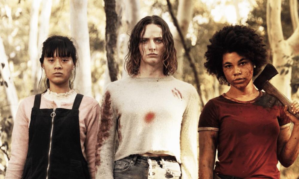 FilmDistillery's tweet image. You don't want to tangle with these girls. 🎬☠️

#TheFuries #Horror 

buff.ly/2OUPqti