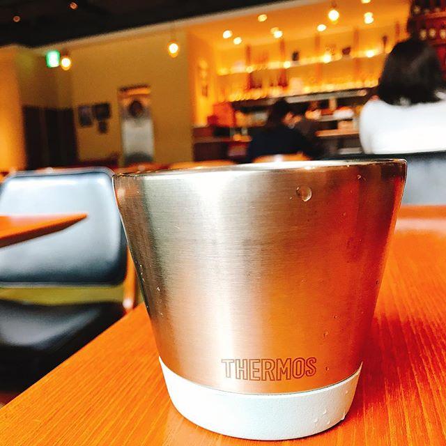 CheriTheGlutton's tweet photo. #thermos #tambler #rubberbottom  #サーモス の  #タンブラー  #ゴム底 でいいな https://t.co/v53X8fWiBK https://t.co/a50m3AB45S
