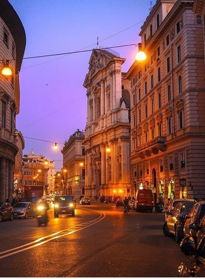 Travel streets. Рим улицы. Главные улицы Италии. Путешествия улица. City Streets Рим.