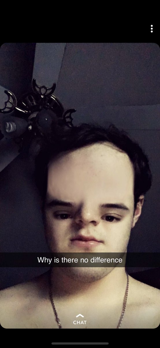 megstone01's tweet photo. Happy birthday alec!! You are amazing!! This is a pic I feel that everyone needs to see... hope it was the best day ever :) 🤩🎉💜 @atabora27 https://t.co/B3TE2qIpDs