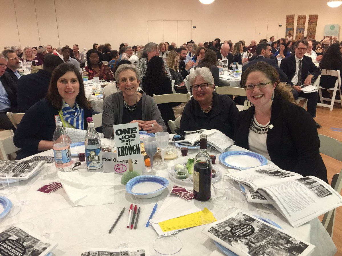 BeccaRauschMA's tweet photo. Honored and joyful to celebrate Passover with such incredibly dedicated people, all striving to build a better economy that works for all. #mapoli #LaborSeder #Union @NEJewishLabor https://t.co/q3YMf8Hwwz