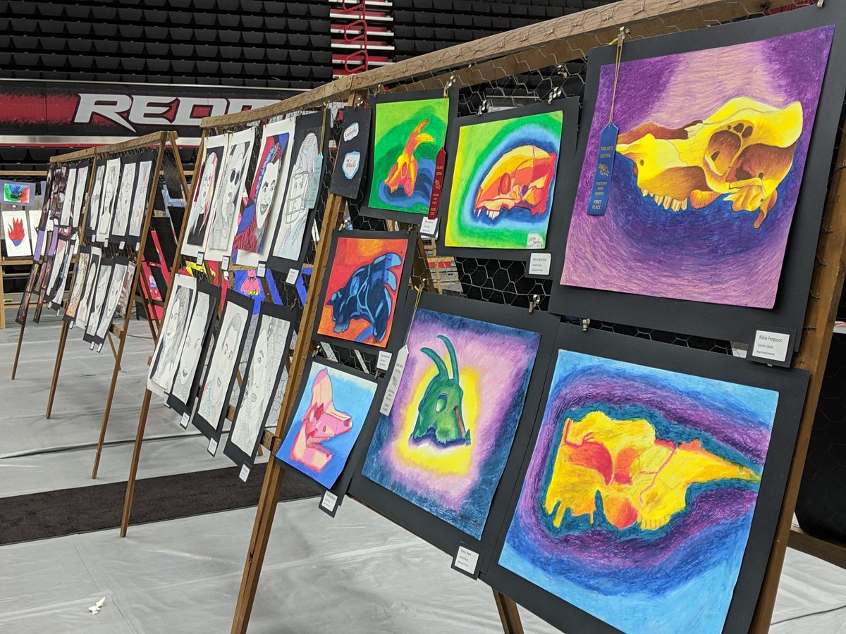 Drew_Bauman's tweet photo. The FCS Festival of the Arts was a great success! It's so awesome to see so much talent, K-12, on display at 1 event. Thank you to the members of our performing and visual art departments for arranging this event and congrats to our AMAZING artists! #RedmenLegacy #OurStory https://t.co/eMDkoxeeXT