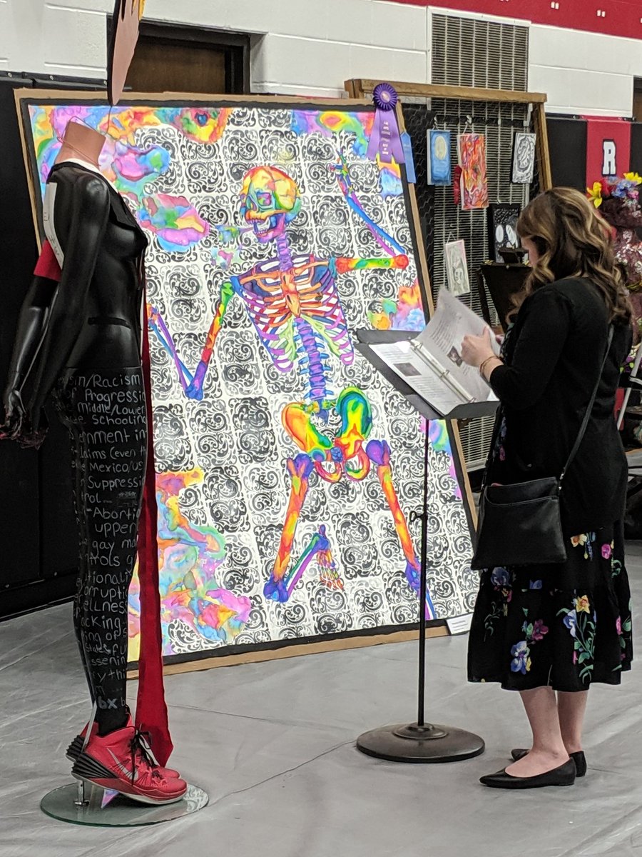 Drew_Bauman's tweet photo. The FCS Festival of the Arts was a great success! It's so awesome to see so much talent, K-12, on display at 1 event. Thank you to the members of our performing and visual art departments for arranging this event and congrats to our AMAZING artists! #RedmenLegacy #OurStory https://t.co/eMDkoxeeXT