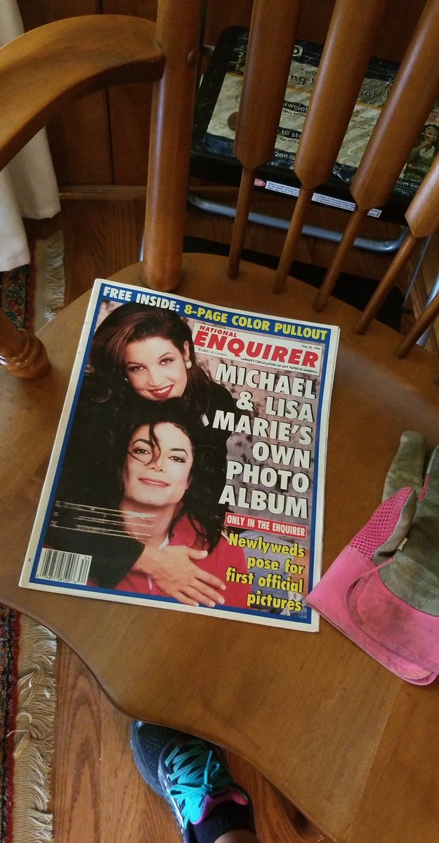 tacosparkle's tweet photo. Did a job today&amp;the old lady kept National Enquirers. I looked for trash to burn, instead found this gem. #winning #MJFam https://t.co/fGuGtFgv9t