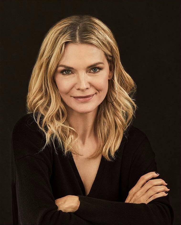 pfeifferstuff's tweet photo. “I set out to see if it was possible to develop a line of fine fragrances proving you don’t need to sacrifice quality and sophistication for safety. And we did it!”
MICHELLE PFEIFFER
Founder, Henry Rose https://t.co/ocbrkQbrCZ