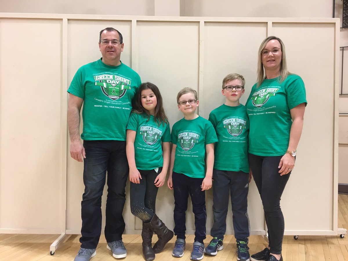 I am a 3 time cornea transplant recipient and so incredibly thankful  to have the gift of sight! Please register today! #GreenShirtDay #organdonation #LoganBouletEffect