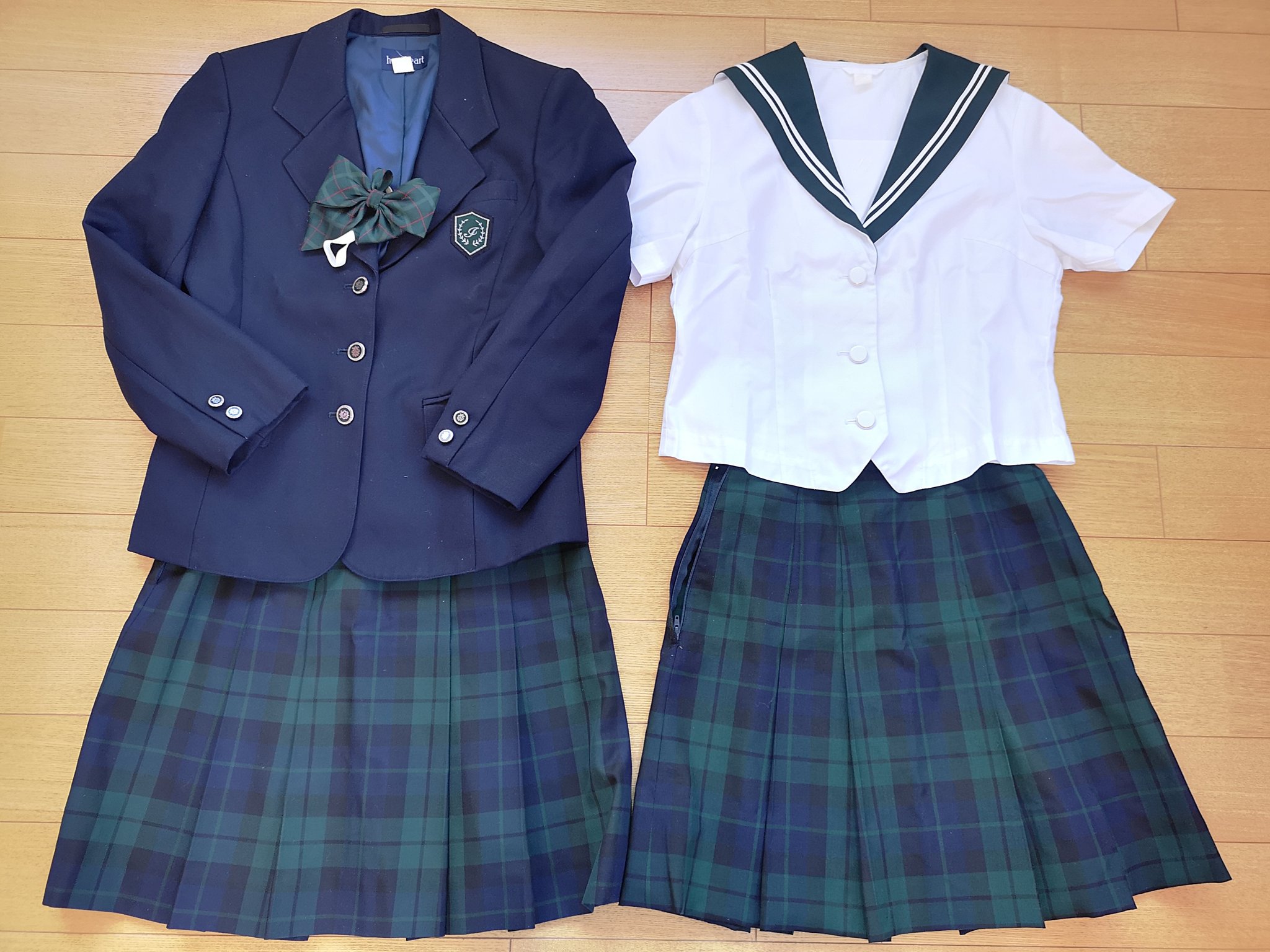 ログアウト 今泉女子専門学校 福島県 の制服セットを買い取らせて頂きました 緑を基調としたデザインで 夏服は緑襟のセーラームーンに緑のチェックスカートです 当店へお売り頂きありがとうございました 制服 学生服 制服市場 制服買取 制服