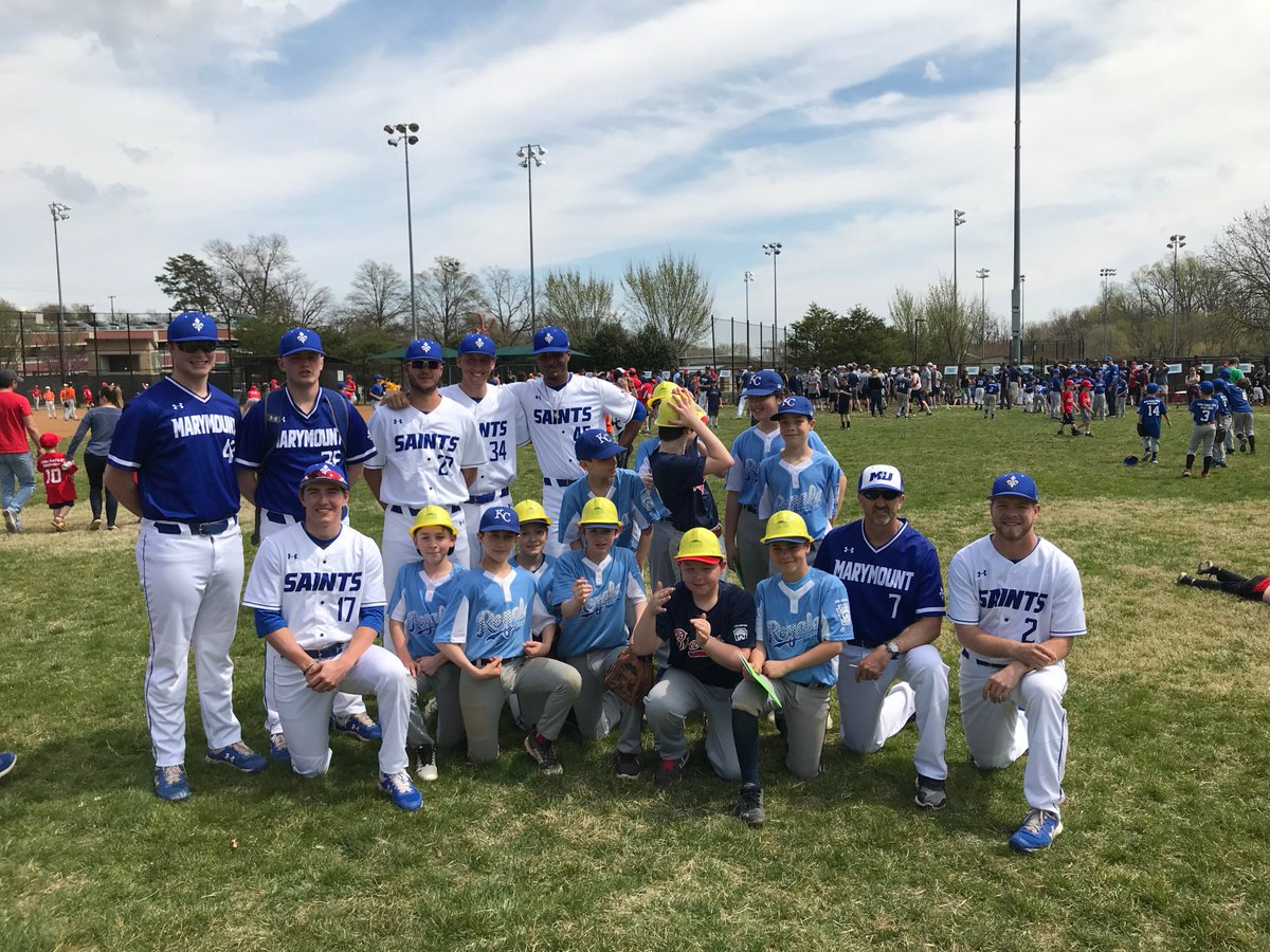 We had an awesome weekend! Won 2 games on Saturday. Then today, we got to participate at the @ArlingtonLL opening day! #alwayscompete #BIGinthecommunity #7daysofservice