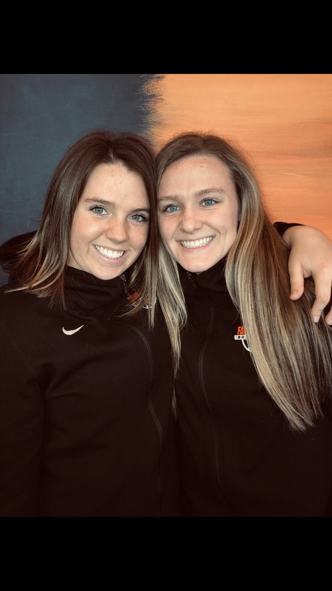 Molly_Mogensen's tweet photo. Huuuge happy birthday to my bff!!! @AbsClayton20 I hope you had the best day ever filled with big hugs and big laughs:)❤️ https://t.co/MDT6u4Rysw