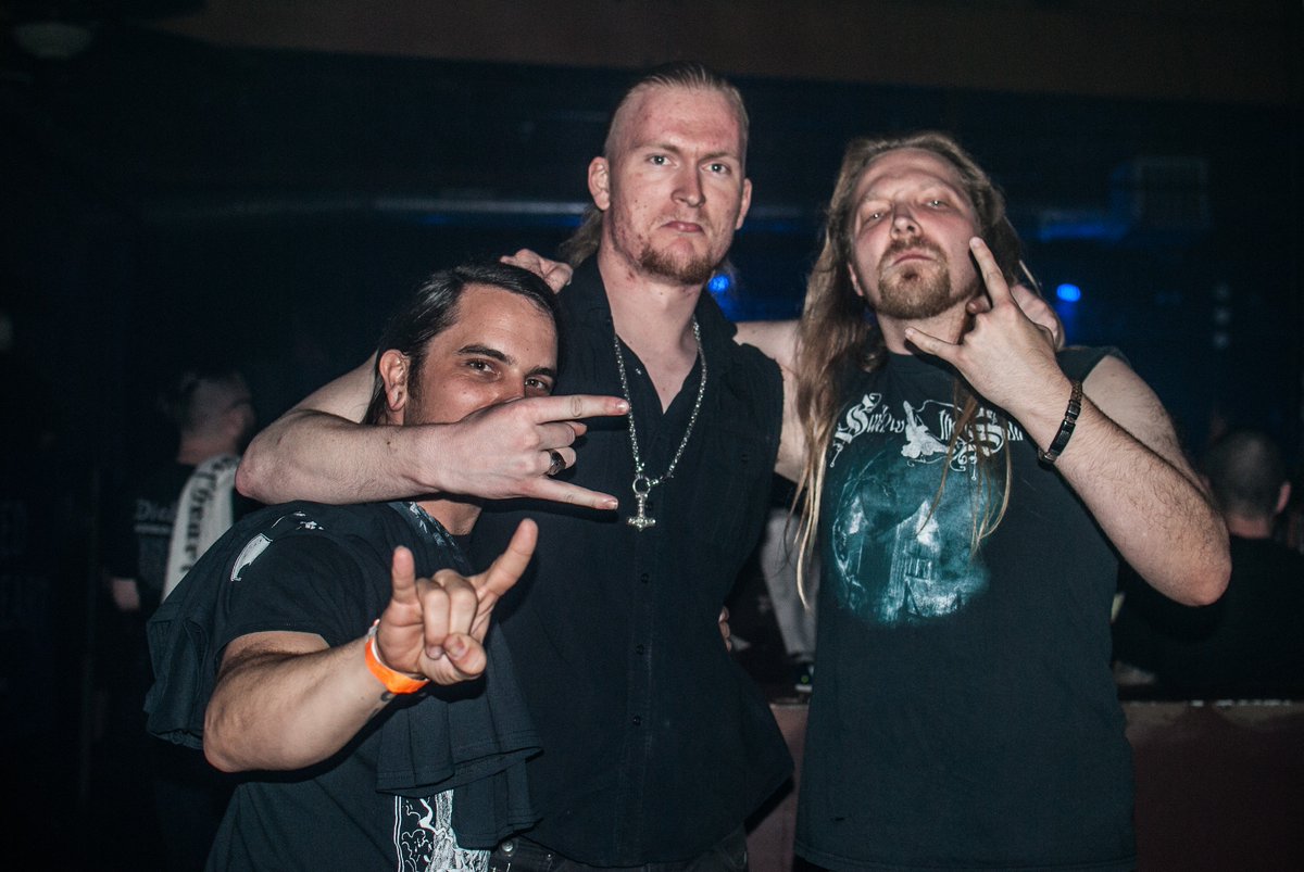 DarrenCowan1's tweet photo. Members of Hinayana hanging  w/ members of @WolfheartFIN and Swallow The Sun  in San Antonio Show at the @rockboxsa review and photos coming soon on @metalassaultLA  @qabarpr @NapalmRecords @centurymedia #sanantonio #melodicdeathmetal @Blacklionrecswe #finland #finishmetal https://t.co/keQ15u4EDU