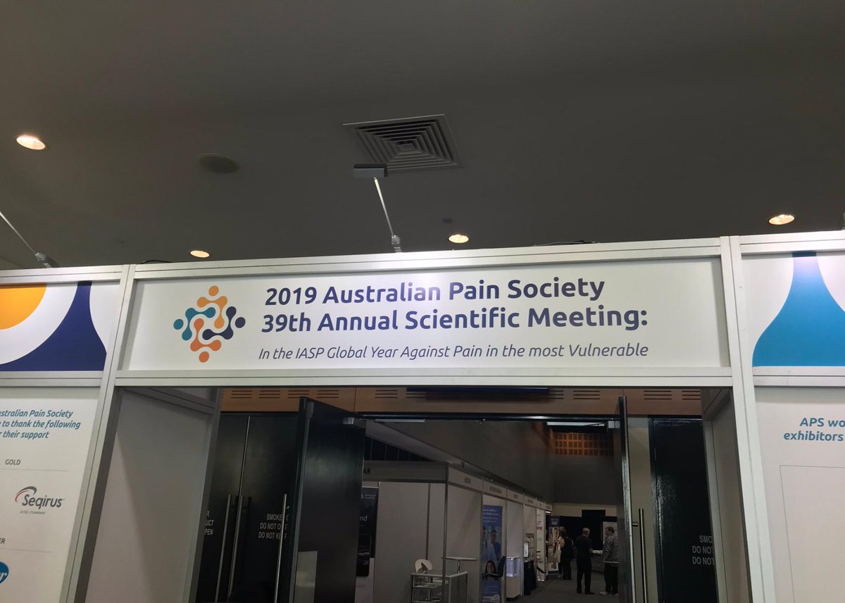 _healwithlaser's tweet photo. We're here at #AusPainSoc! Come learn all about the healing powers of #MLSLaserTherapy. It is non-invasive, without medication, surgery or needles and offers the patient an alternative treatment for their pain ๐ https://t.co/GTyqtlHjrK