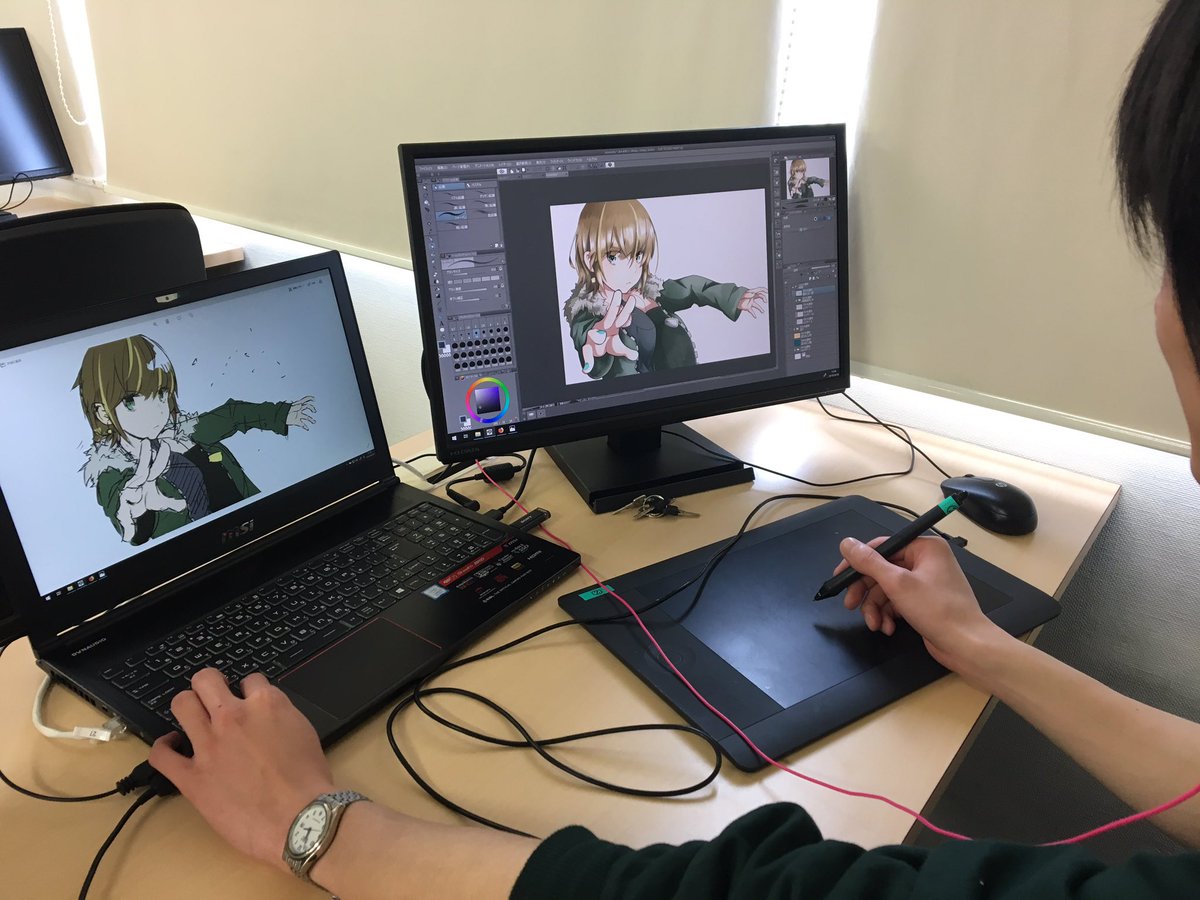 Tech C 仙台 仙台デザイン テクノロジー専門学校 コンピューターで創造力を仕事にする 402教室がカッコよくなっていた件 Newノートpc Newモニターで デュアルモニター なんかカッコいい 利用者第1号の学生に作品を表示してもらいました ๑