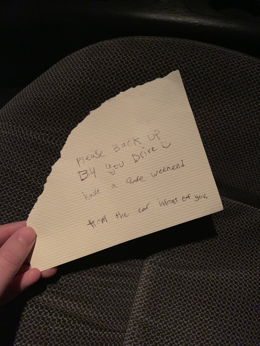 regan_schmidt's tweet photo. So I had to street park in Dinkytown this weekend and when I came back to my jeep, I wasn’t surprised to see that the car in front of me had boxed me in. But I was surprised to see the friendly note left on my windshield 😂 #Gophers #minnesotanice https://t.co/TZXEQ0SgAf