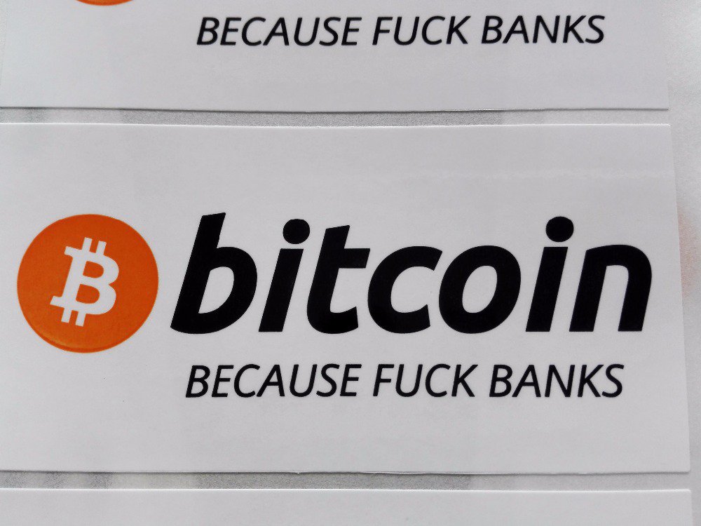 GoBitshops's tweet photo. #Coinbase #LandBitcoin Bitcoin Printed Stickers Set https://t.co/zGQBxnUuHG
