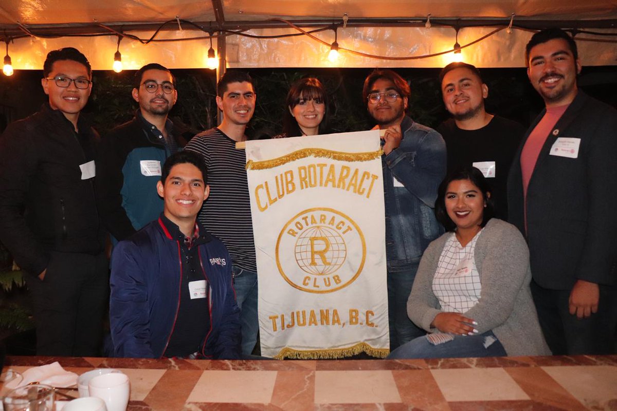 OllAlejandro's tweet photo. Muy contento de seguir compartiendo con jóvenes emprendedores. Muchas gracias Club Rotaract Tijuana.
.
.
.
.
.
.
.
#EsSoloElComienzo #OnFire #Agenda2030 #AccionXODS #ONU #DesarrolloSostenible #paz #17ods  #actitud #tijuana #mexico https://t.co/8na2ZqgQN6