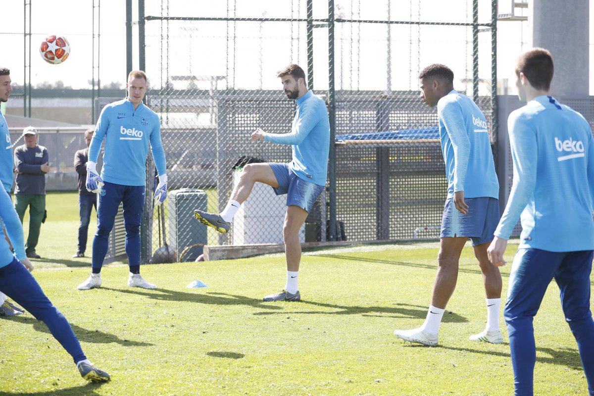 Piqué, en la sesión de este lunes (Foto: FCB).