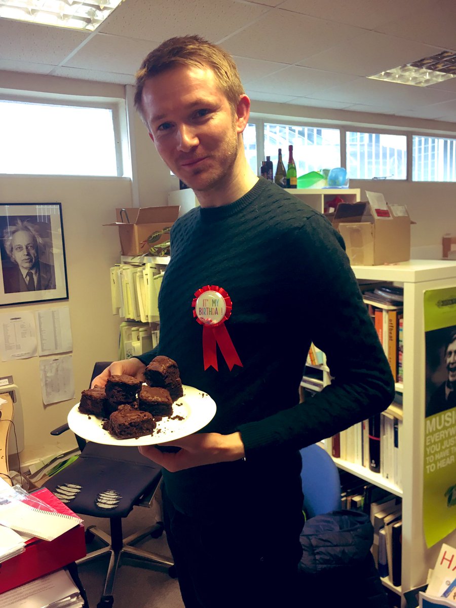 The award for today’s most sneaky person goes to @fhvln, who gave @james_joslin a ‘box of CDs’ for me... actually filled with delicious birthday brownies for James. 👏👏👏

Fenella, I salute you. #genius 
@IkonArts_EPAM @EditionPetersUK