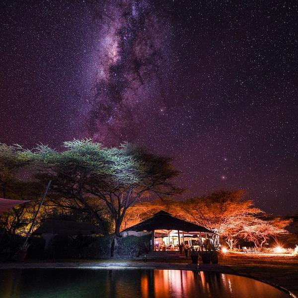 JamboMagazine's tweet photo. There is a beautiful story to be told about Northern Kenya. This is a normal night sky in Samburu. 

Photos by Shaun Mousley. https://t.co/rrIAvHfrJA