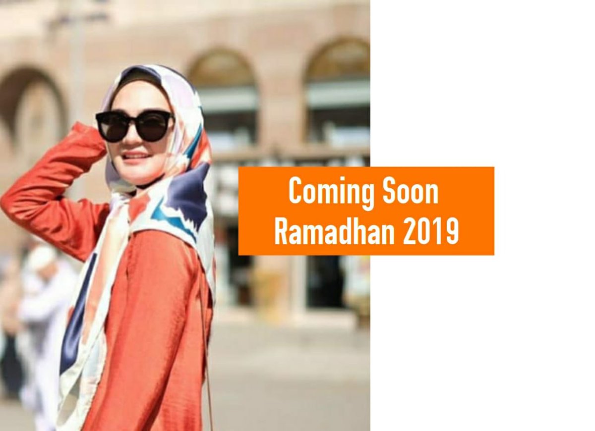 Hallo guys 

Ga kerasa yah bulan depan udah masuk bulan Ramadhan 

Nah, kira kira ada yg mau bukber bareng Luna Maya???
Kami udah siapin tanggal loh buat kalian kalian yg mau bukber sama Luna Maya 

Penasaran???

Pantengin terus yaah info terupdate dari kami ☺