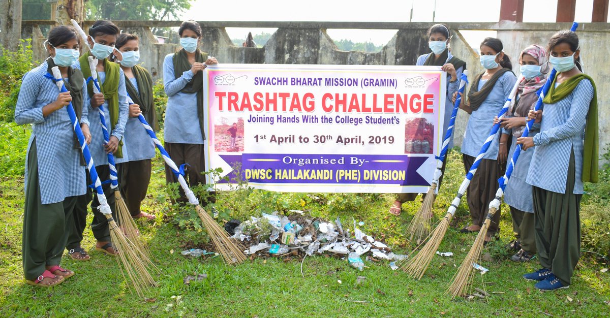 DwscPhe's tweet photo. @sbmg_assam 

Trashtag challenge done at MHCM Science College, Alagapur, Hailakandi by the students ( girls) of MHCM Science College on 08-04-2019 which was organised by DWSC (PHE), HAILAKANDI Division https://t.co/f0IJ7H09H0