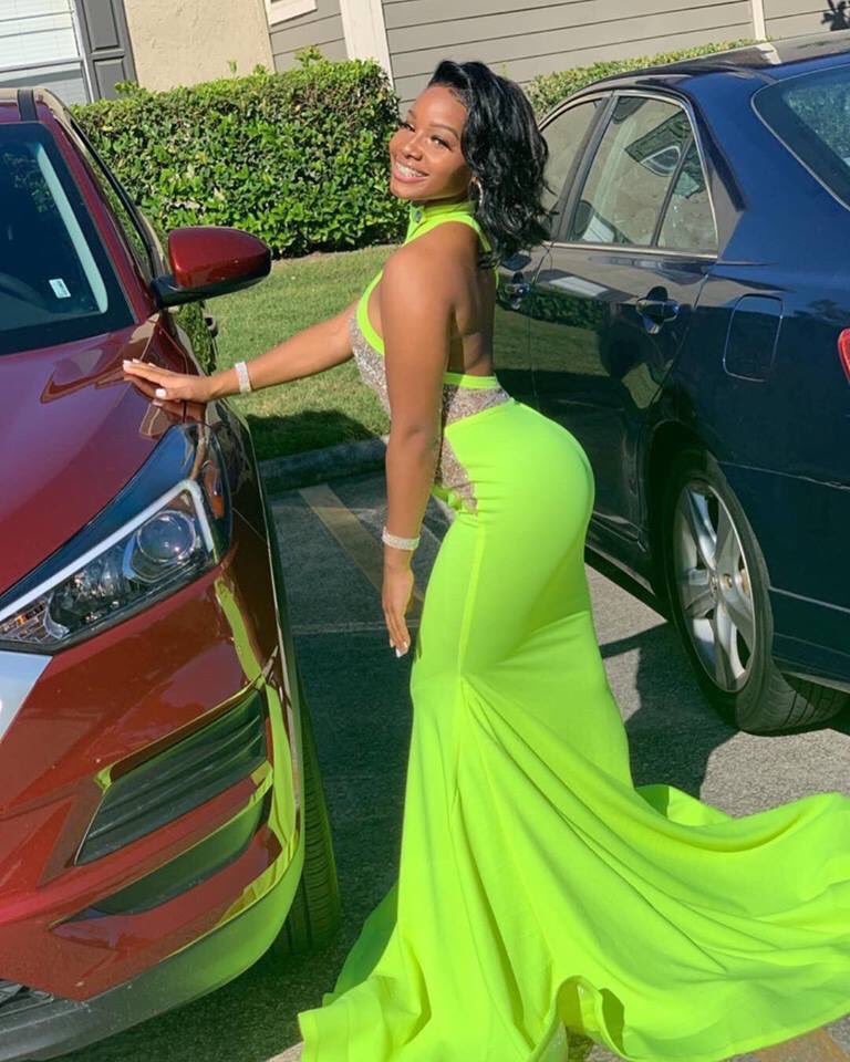 prompics2O16's tweet photo. Prom 2019😍✨ #prom2k19 #Prom2019 #promseason #promslay #prom #promszn https://t.co/qg0We8KiOh