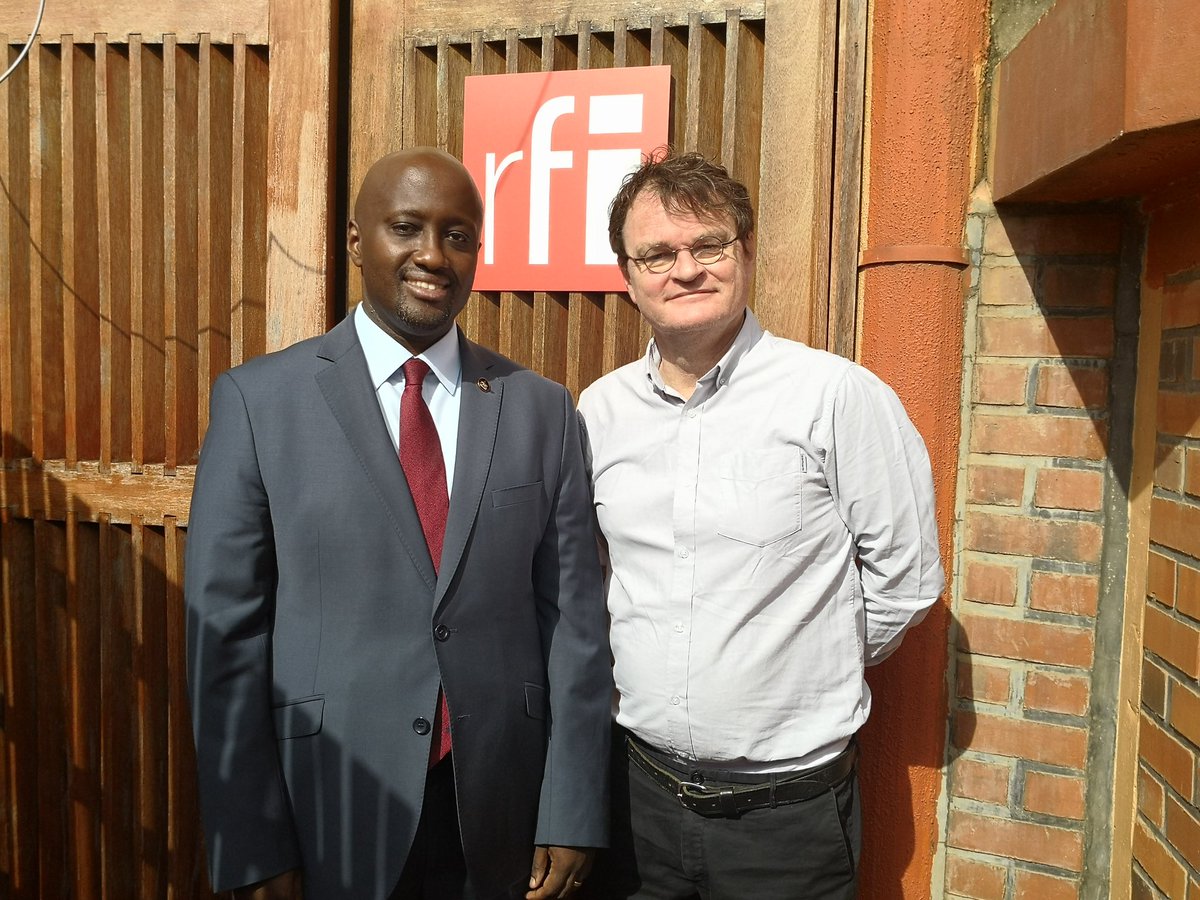 C'était un plaisir pour moi de rencontrer <a href="/HerveBerville/">Hervé Berville</a>, Député @enmarchefr des Côtes d'Armor, lors d'une émission de <a href="/RFI/">RFI</a> ce matin à l'<a href="/HotelChezLando/">Hotel Chez Lando</a>, consacrée aux cérémonies de #Kwibuka25 et aux relations entre le <a href="/RwandaGov/">Government of Rwanda</a> et le <a href="/gouvernementFR/">Gouvernement</a>. 🇷🇼🇨🇵🇷🇼🇨🇵🇷🇼🇨🇵