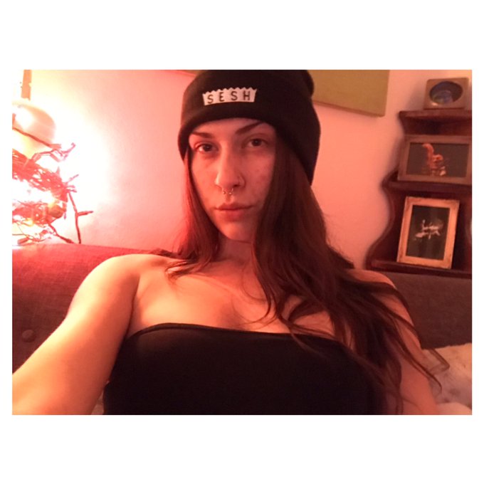 Premium Creator - 𝕵𝖊𝖘𝖘𝖊𝖑𝖞𝖓⛓'s pics and videos Library HD - Full Gallery - D3nRTIoU8AESVmJ jpg:small