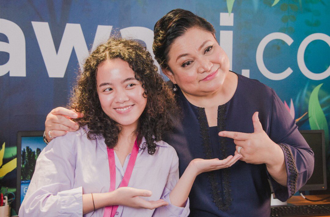 Nailah Huda On Twitter Catch Adibah Noor S Debut On Komunitiawani Tonight At 8 15pm If You Have Any Community Stories You D Like To Share Send Them Over To Awanieditors Astro Com My Https T Co M3flejuq62 Twitter