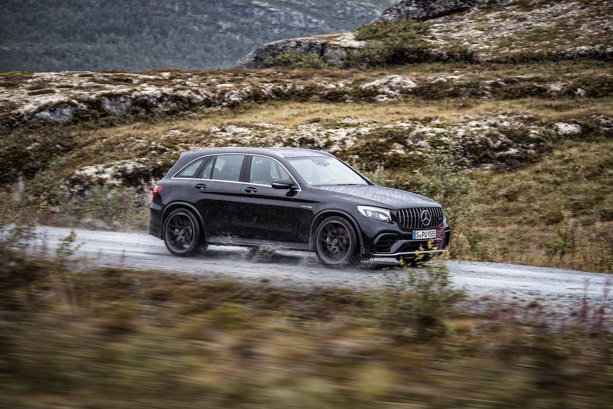 It's time to hit the road and discover the unknown! Where will you be traveling this spring? 

[Mercedes-AMG GLC 63 4MATIC+ | Csn: 11.9-11.6 l/100km | CO2: 271-265 g/km]

📷: Thomas Rauhut for #MBsocialcar