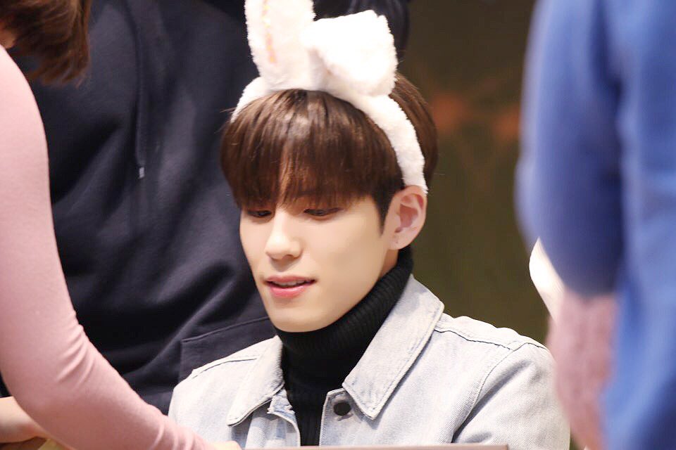 sungjini0116's tweet photo. 🌸RT이벤트🐰
소담스러운 꽃들이 가득한🌸내리쬐는 볕이 따사로운☀️계절에 태어난 원필이의 생일을 기념하며 알티 이벤트 진행합니다♥️

▪️당발 : 원필날 오후 원필시
▪️대상 : 국내 거주중인 분!(마데한정X)

많은 참여 부탁드려요🐰💕
#Happy_Wonpil_Day https://t.co/ql5tK6X4qs