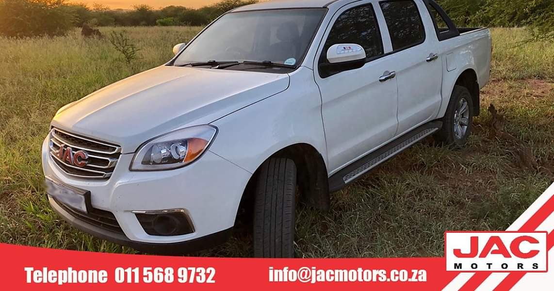 When your office is less conventional and takes you off the beaten track, the T6 from JAC Motors SA is there for you. Test drive either our 4x4 or 4x2 models and experience the pleasure.