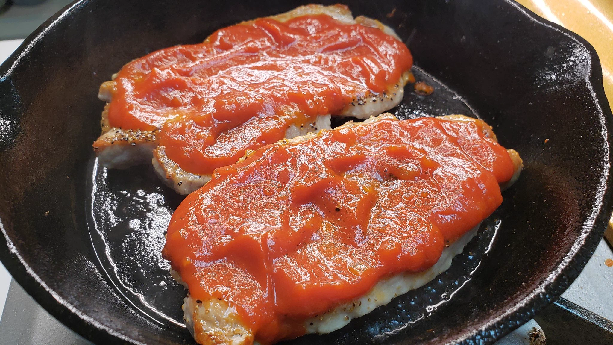 簡単でおいしい！お肉を生地にしたピザ！！