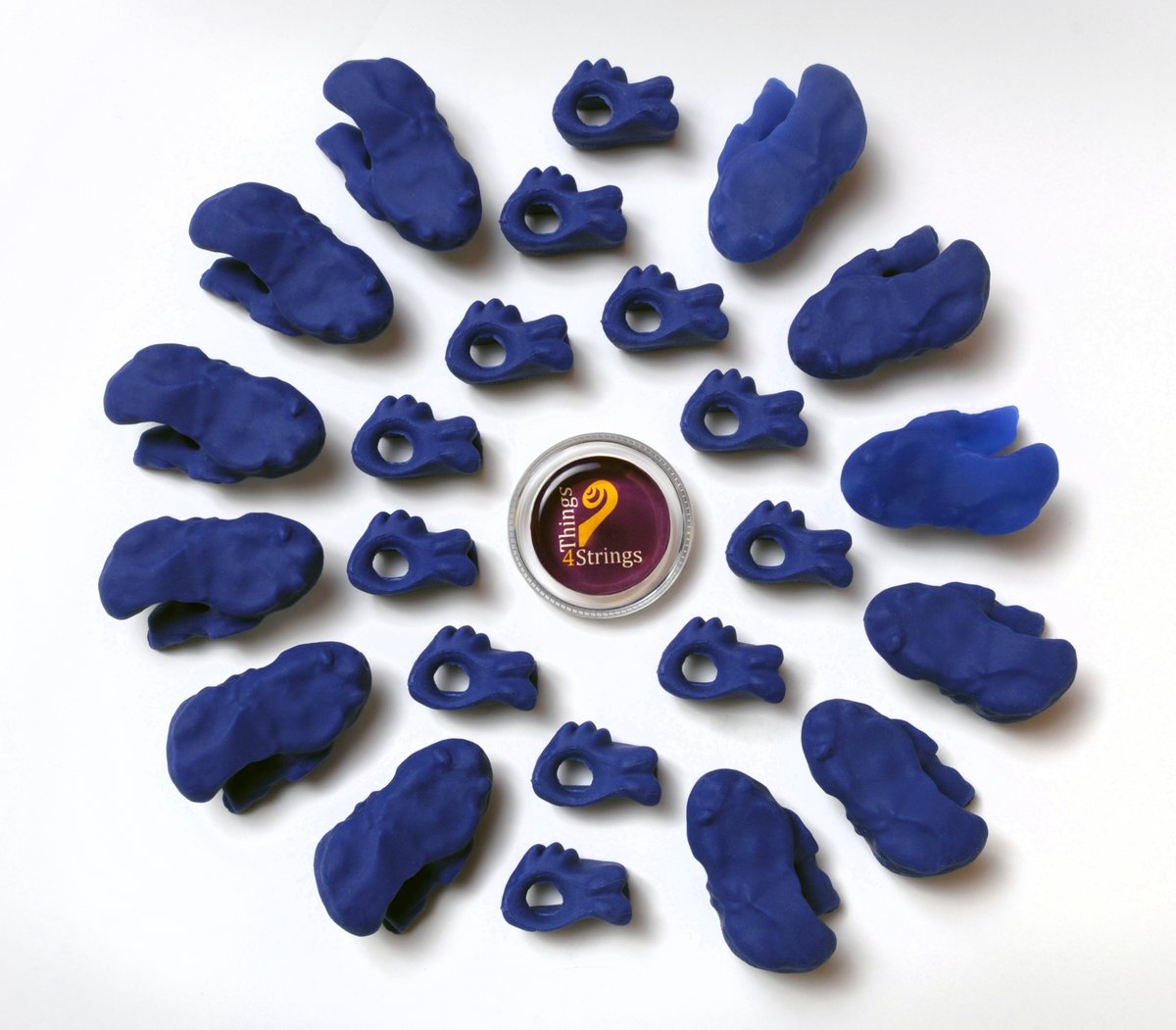 BowHoldBuddies's tweet image. Congratulations to string teacher Adrienne Leng, winner of our #ASTA2019 drawing for a free Things 4 Strings® Bow Hold Buddies® Studio Kit! We predict 12 instant relaxed &amp;amp; effective bow holds (and faster progress!) in her students&apos; future. #Things4Strings #BowHoldBuddies #Violin