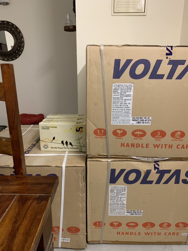 adits06's tweet photo. #VoltasACs #Voltas Hats of to u guys for providing such a bad experience in 1st call. Don’t know wht will happen in future. Technician commit a time &amp; don’t come, talk rudely. What’s d point in offering discounts on Instalation. Shd have bought some other brand #WorstExperience https://t.co/K4nboTlXLs