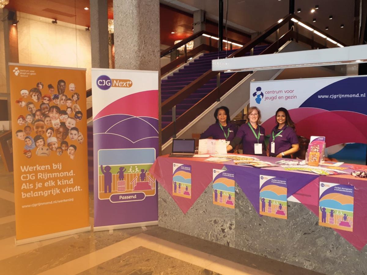 CJGRijnmond's tweet photo. Vandaag is de zevende editie van de Focusdag in Rotterdam in @deDoelen. Ook CJG Rijnmond is vandaag aanwezig. We geven een aantal workshops en staan op de informatiemarkt. Je vind ons bij stand 7 op de eerste etage. Zien we jou ook vandaag? #Focusdag #Focusdag2019 https://t.co/APSpL1cO0U