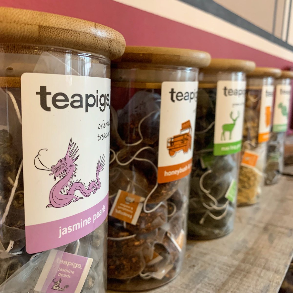 HTHArtsCafe tweet media