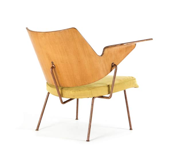 Robin_Lucienne's tweet photo. Planning a trip to #NewYork? Don't miss #RobinDay'S #RoyalFestivalHall @southbankcentre Lounge Chair (1951) and #LucienneDay's Mezzanine textile (1957), both on display in @MuseumModernArt exhibition #ValueofGoodDesign https://t.co/lsZgdnwtDy https://t.co/Y6b78WnYqy