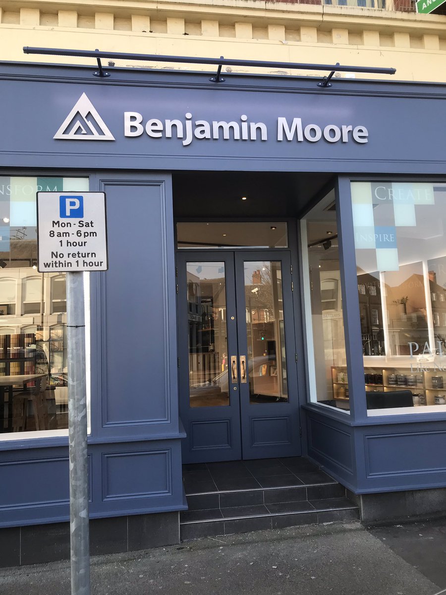 robertwhyte682's tweet image. Visited New Benjamin Moore store in Wilmslow @BenjaminMooreUK . Nice to meet Helen Shaw &amp;amp; Suzy