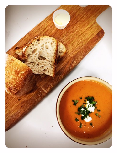 FactoryClay's tweet image. Monday's menu @RedPodFood 12.30-2pm:
Roasted Sweet Potato, Red pepper &amp;amp; Tomato Soup s/w  Sourdough
Moussaka s/w Crispy Green Salad
Roasted Mediterranean Vegetable Tart s/w 2 Salads
Lemon Drizzle Cake
Dark Chocolate Slab Cake
Hot Chocolate 70% Cocoa Solids Barista Style ‘Oatly’