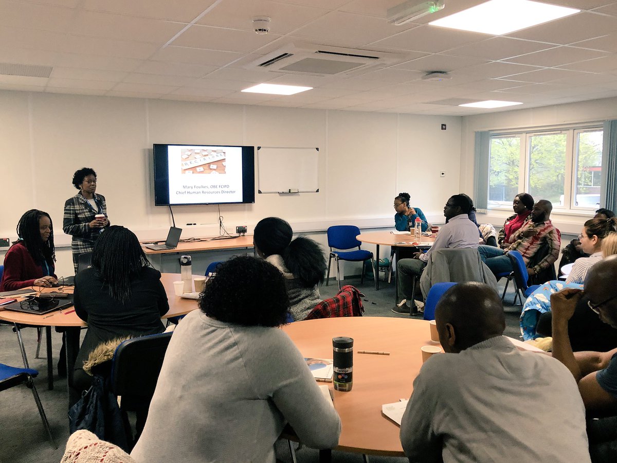 Kiran2Ra's tweet photo. Inspiring start to Day 2 of our BAME Leadership programme having HR Director Mary Foulkes @SWLSTG sharing her leadership journey and inspiring our group in managing self #BAMESLP #leadership @JudithFrancois6 @KarenElcock @minifeet2 @Vanessa_FordDoN @SLaMDoN2017 @NursingKingston https://t.co/YKi1p4xIGY