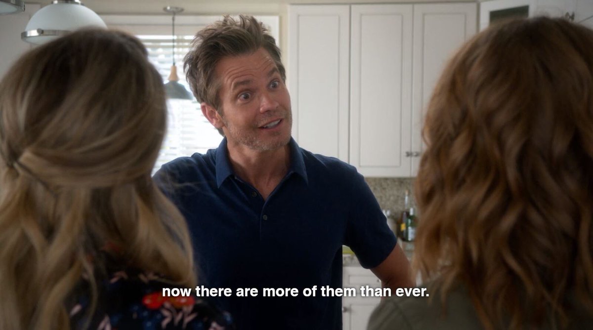 BaronVonGoolo's tweet image. The new season of #SantaClaritaDiet is so good I forgot that #WatchathonWeek had started and I should be binging all those HBO shows I’m too cheap to pay for. @SCDiet