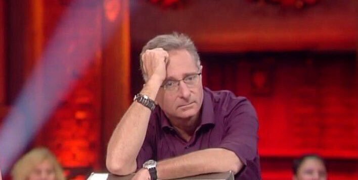 ooltraviolence's tweet photo. Non studio bene per lo stress e mi stresso se non studio https://t.co/D105QZkmVs