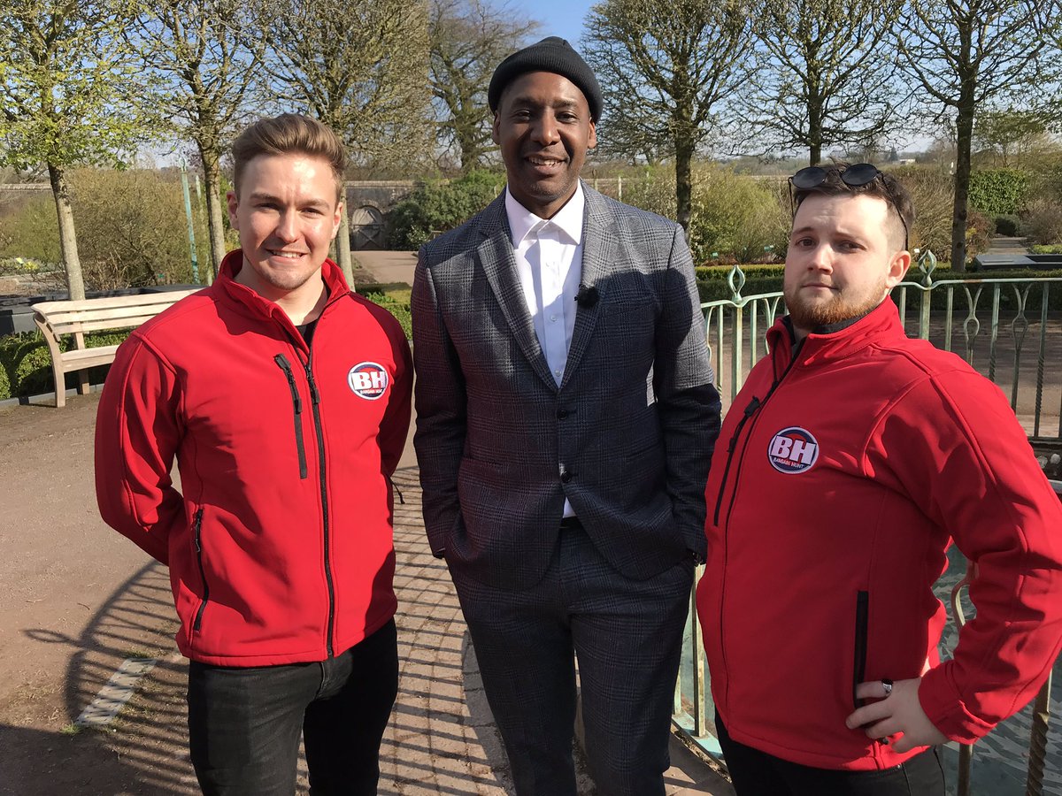 Ochuko Ojiri (@ochuko_ojiri) on Twitter photo What a weekend! I had so much fun #BBCBargainHunt thanks <a href="/holttim/">Tim Holt</a> and all the crew for guiding me into the lions mouth haha! <a href="/jonathanprattJP/">Jonathan Pratt</a> <a href="/KnowlesEric/">Eric Knowles</a> <a href="/BBCBargainHunt/">Bargain Hunt</a> <a href="/walesbotanic/">🏴 Gardd Cymru 🌿 Garden of Wales</a> 🤩 What a weekend! I had so much fun #BBCBargainHunt thanks <a href="/holttim/">Tim Holt</a> and all the crew for guiding me into the lions mouth haha! <a href="/jonathanprattJP/">Jonathan Pratt</a> <a href="/KnowlesEric/">Eric Knowles</a> <a href="/BBCBargainHunt/">Bargain Hunt</a> <a href="/walesbotanic/">🏴 Gardd Cymru 🌿 Garden of Wales</a> 🤩