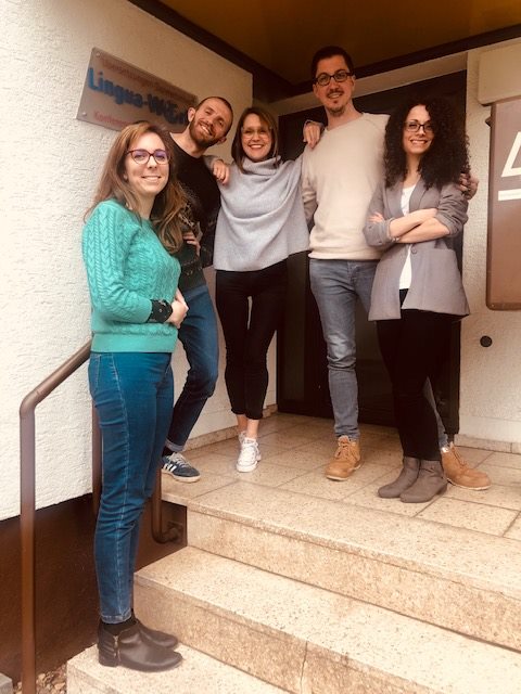 Our Cologne staff are flying away for the day! Tonight Lingua-World Germany are sponsoring the <a href="/VICTRESSAwards/">VICTRESS Awards</a> in Berlin, celebrating strong visionary women and role models in Germany. What a start to the week - we're jealous! #WhoRunsTheWorld