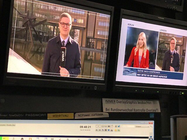 Schubfach's tweet photo. Dafür arbeitet man auch an so einem schönen Wochende gerne: @fin_isa, @therealnadsn, @AlinaQuast und ich testen mit Hilfe von Moderator Thomas Klug das Studio aus, hat Spaß gemacht! @welt https://t.co/mNTQfJiwqd