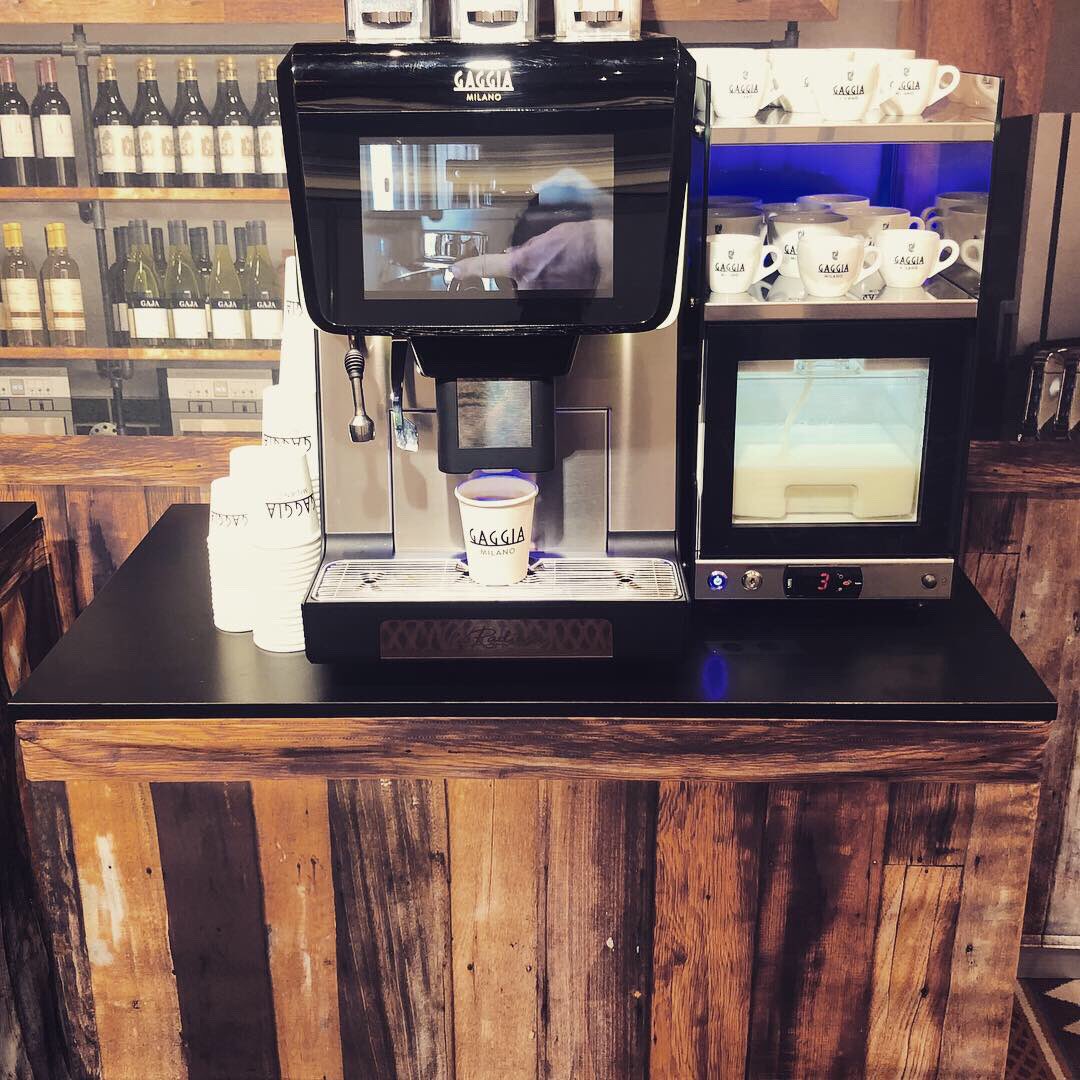 EVOCA_UK_Ltd's tweet photo. All set up ready for @VendexNo1 tomorrow come and see the new @LoveGaggia fresh milk machine #laradiosa along our other table top bean to cup machines #Kreatouch #kalea #koroprime whatever location you’re looking to place a machines we have a solution for you! #freshmilk #stand51 https://t.co/F1xVb1Ur5D