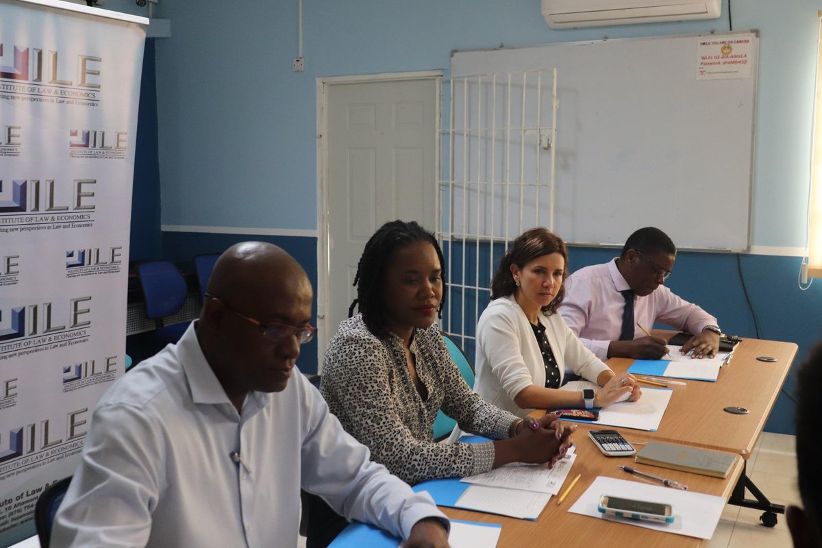 Trust4Americas's tweet photo. 🇯🇲 Today is the #PitchTank Competition at #DIALab. The DIA Team will deliberate on the judges scores and finalize the top 15 projects that will receive funding.    #Pathways2Progress https://t.co/JYgHbooSL9 https://t.co/xDQqUhsI6F